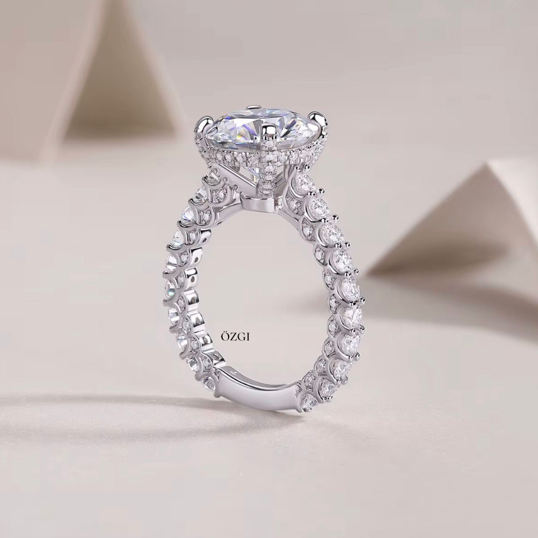 AMIRA Ring – Prestige Collection