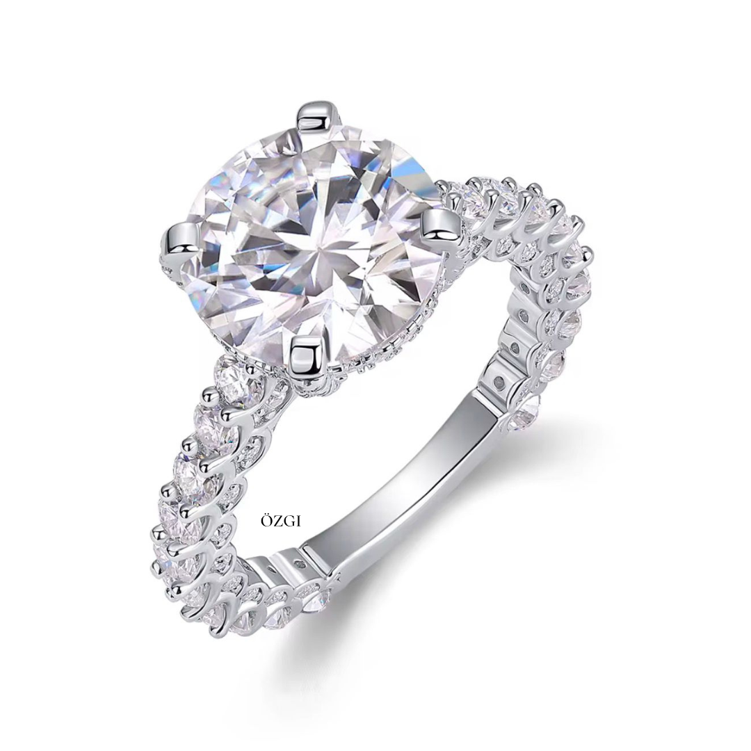 AMIRA Ring – Prestige Collection