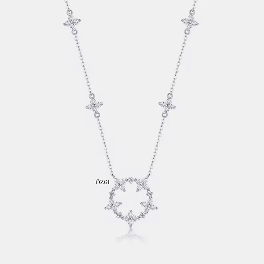 OZGI Zahra Bloom Necklace