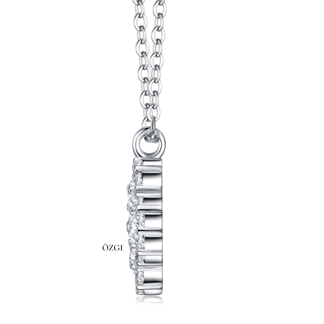 OZGI Layali Bloom Pendant Necklace