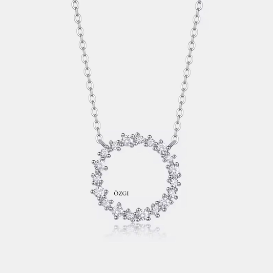 Haloa Pendant Necklace