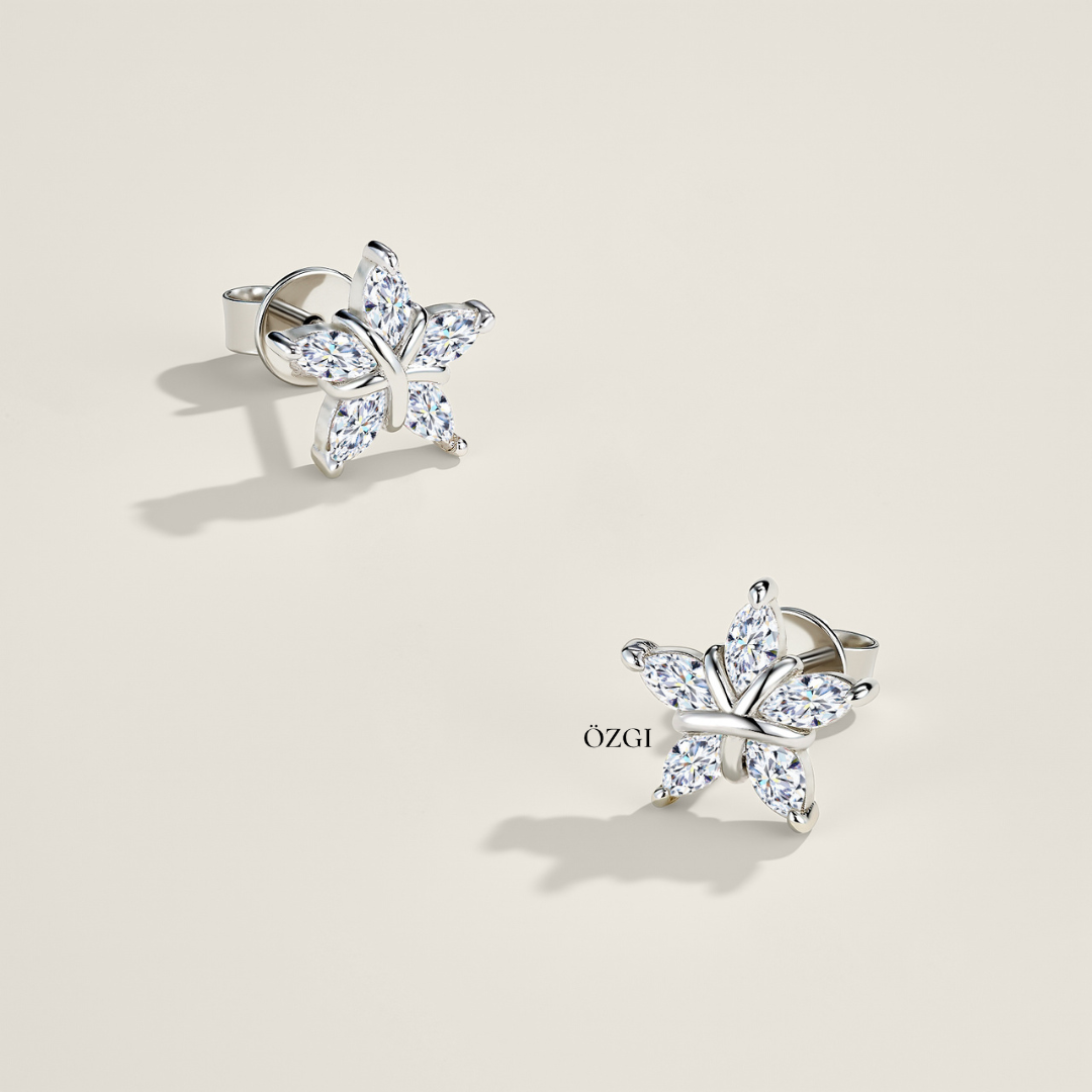 OZGI Snowflake Stud Earrings