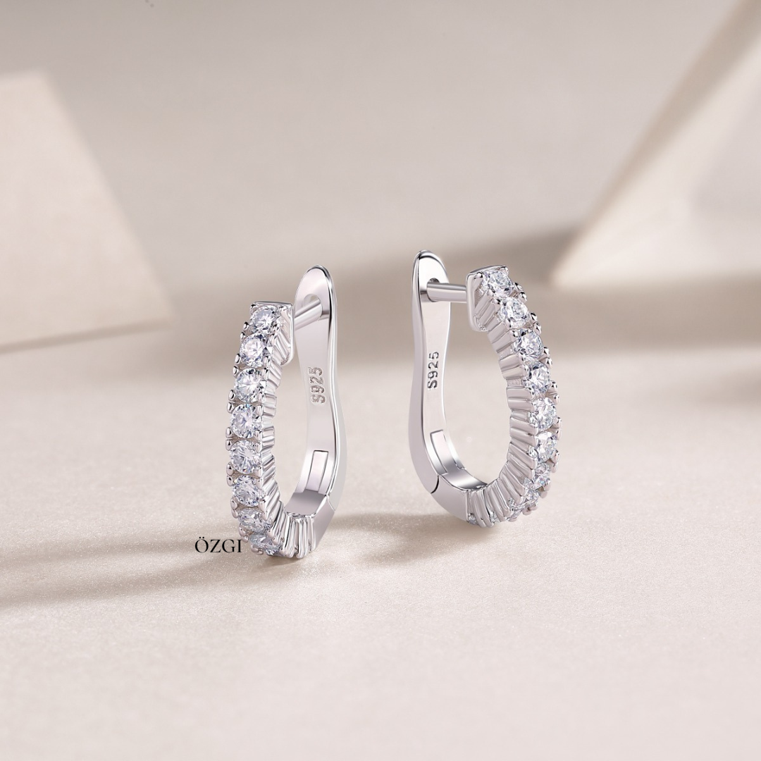 OZGI Noor Hoop Earrings – 4MM