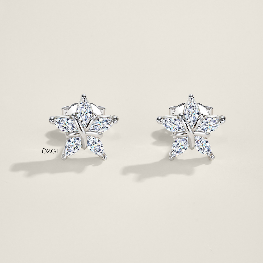 OZGI Snowflake Stud Earrings