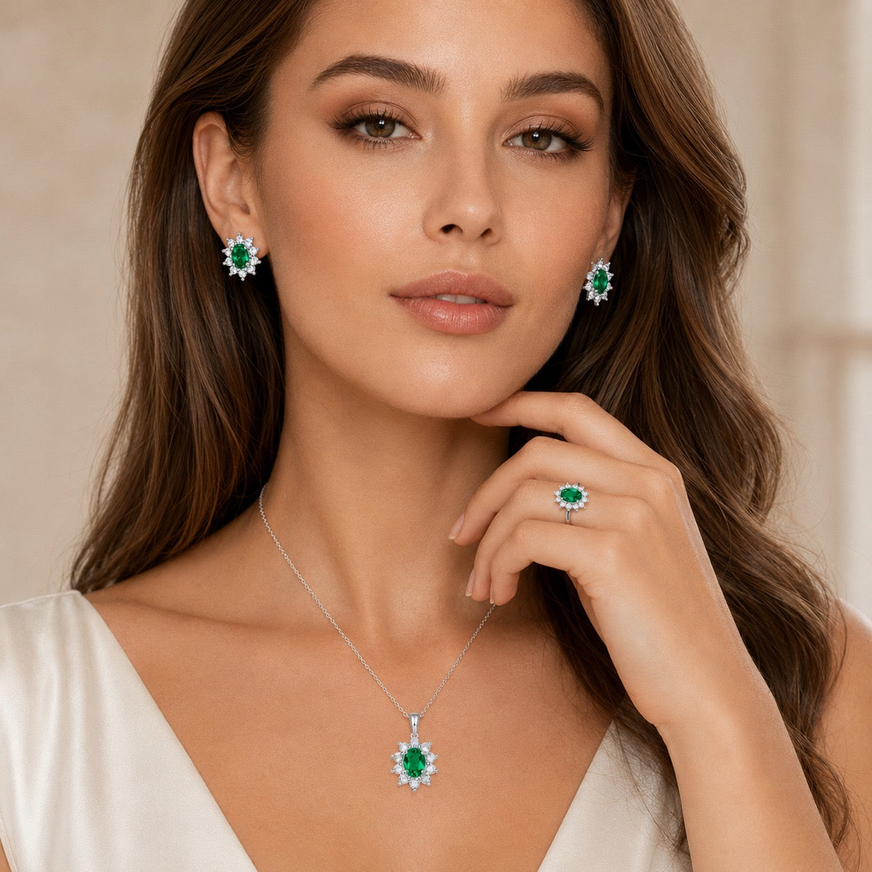 Emerald Halo Jewelry Set