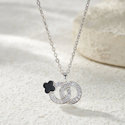 Luloa Midnight Clover Necklace